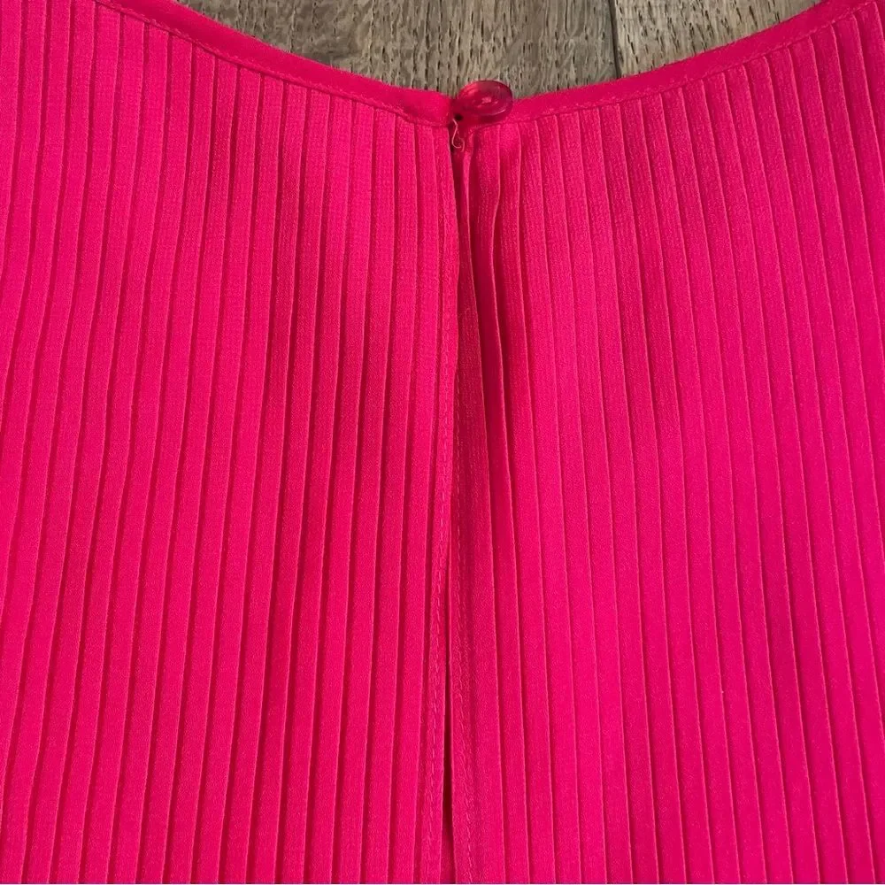 Zac & Rachel Pink Ruffle  Sleeveless Women's Blouse Tank (Size S)